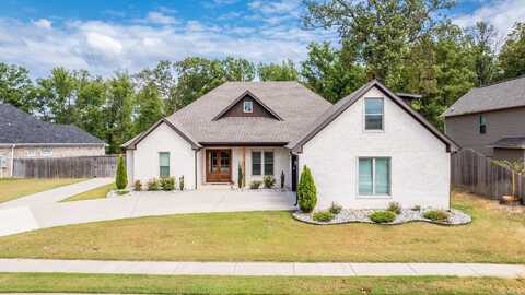 834 Grand Teton Drive, Benton, AR 72019