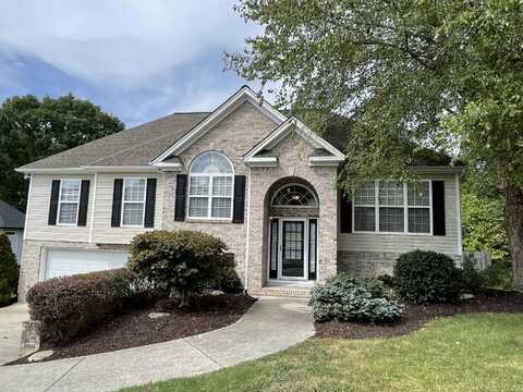 8011 Squirrel Wood Court, Ooltewah, TN 37363