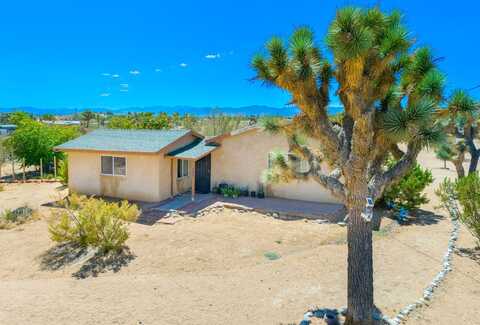 58611 Aberdeen Drive, Yucca Valley, CA 92284