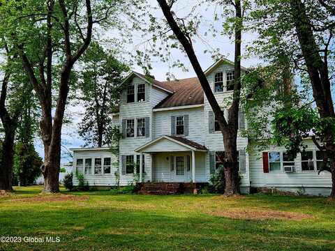 9 Duncan Lane, Troy, NY 12180