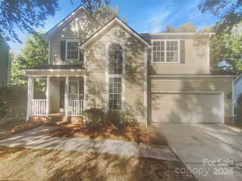 8527 Woodhill Manor Court, Charlotte, NC 28215