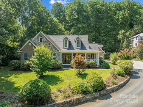 210 Parker Road, Asheville, NC 28805