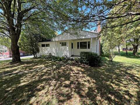 212 Adams Avenue, Mineral Point, PA 15942