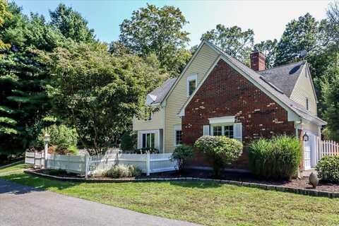 20 Sylvan Crest Drive, Southbury, CT 06488