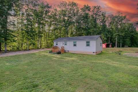 6519 W James Anderson Highway, Gladstone, VA 24553