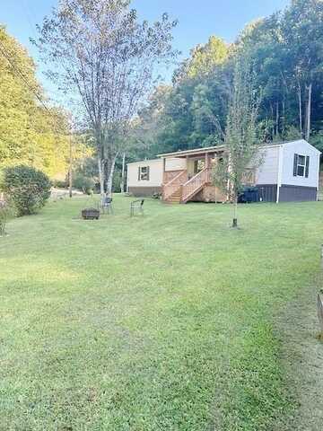 298 Blaze Branch, Salyersville, KY 41465