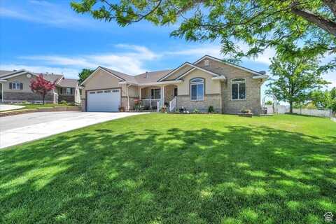 414 N 150 E, Hyde Park, UT 84318