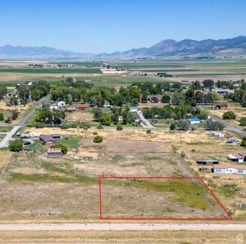 25618 N 8950 W, Portage, UT 84331