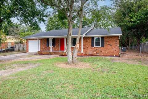 1327 Hibiscus Road, Fayetteville, NC 28311