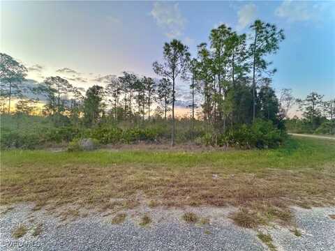 2135 Viscount Avenue, Lehigh Acres, FL 33972