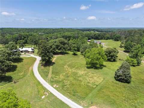 15 Farmstead Lane, Chattahoochee Hills, GA 30268