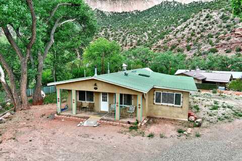 36 Hwy 4, Jemez Springs, NM 87025