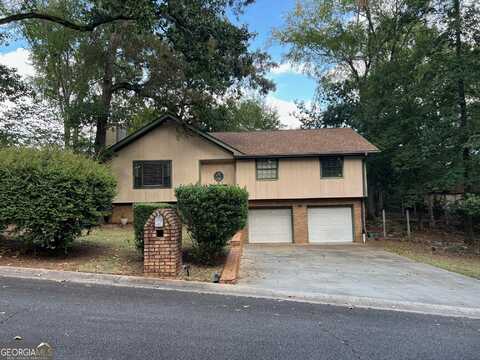 107 Red Oak, Centerville, GA 31028