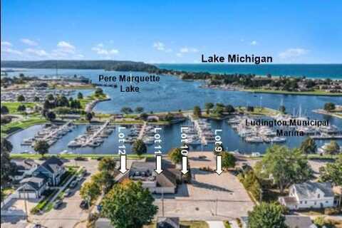 502 W Loomis, Ludington, MI 49431