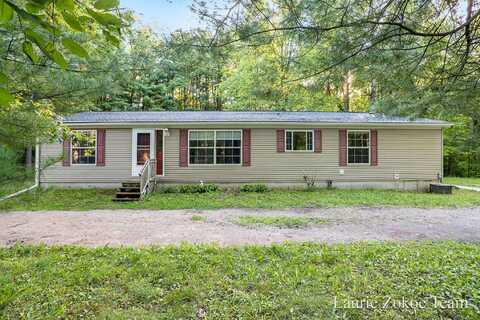 11886 Gordon Road, Newaygo, MI 49337