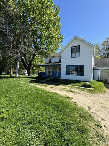 5480 E Howard City-Edmore Road, Cedar Lake, MI 48812