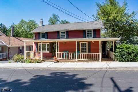 37 E Grand St, Hampton, NJ 08827