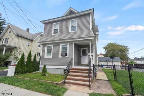 210 Lincoln Pl, Garfield, NJ 07026