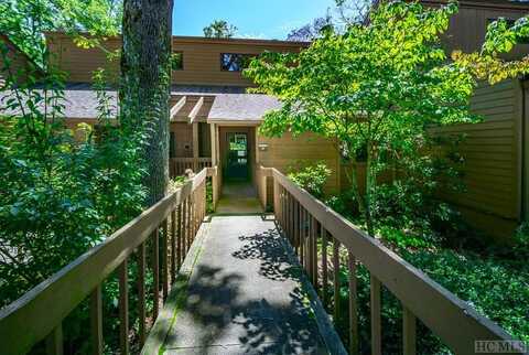 109 Emerald Ridge Road, Sapphire, NC 28774