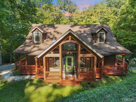 416 Meadowview Trail, Franklin, NC 28734