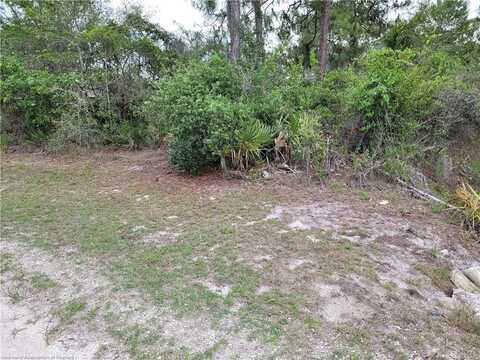 221 Pelican Avenue, Sebring, FL 33870