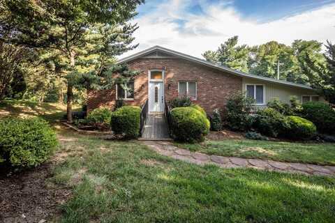 100 BREEZEWOOD TER, BRIDGEWATER, VA 22812