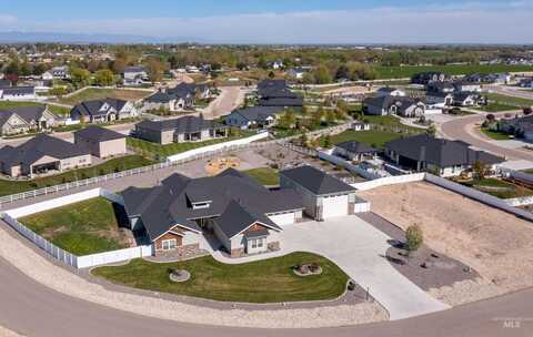 24790 Plainfield Dr, Caldwell, ID 83607