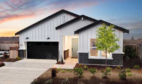 2014 Carmel Ranch, Oakdale, CA 95361