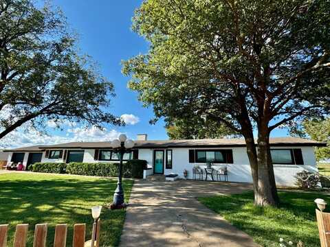 560 County Road H, Tahoka, TX 79373