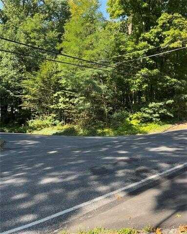 Forest Drive, Nazareth, PA 18064