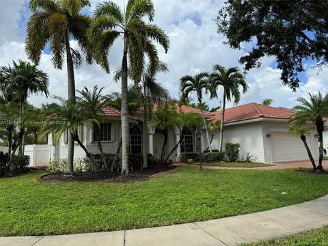 1302 NW 139th Ave, Pembroke Pines, FL 33028