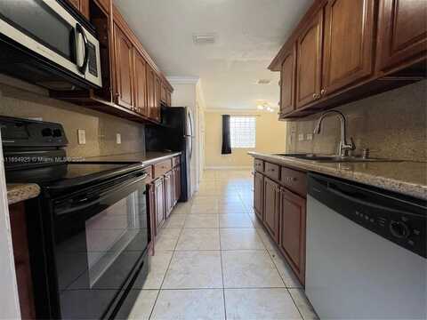 10665 NW 45th St, Coral Springs, FL 33065