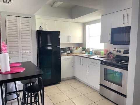 undefined, Oakland Park, FL 33334