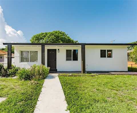 5847 Mayo St, Hollywood, FL 33023