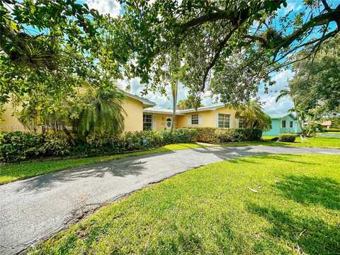 17640 SW 84th Ct, Palmetto Bay, FL 33157