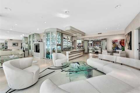 10101 Collins Ave, Bal Harbour, FL 33154