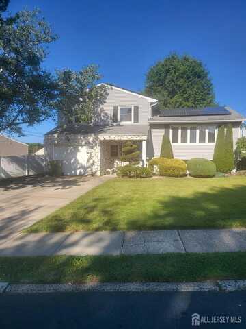 732 Franklin Drive, Perth Amboy, NJ 08861