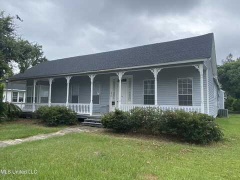 3618 Bellview Ave. Avenue, Moss Point, MS 39563