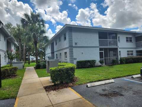 567 MIDWAY TRACK, OCALA, FL 34472