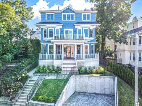 11 Robinwood Ave, Boston, MA 02130