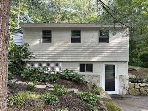 16 Yale Rd, Hopkinton, MA 01748