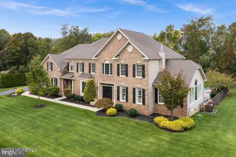 2 Sleepy Hollow Court, Allentown, NJ 08501