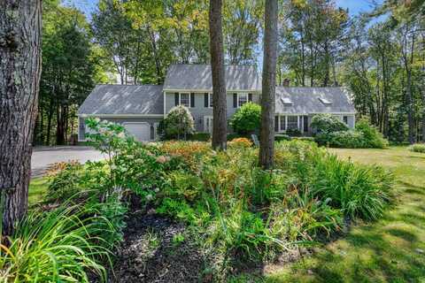 42 Horseshoe Drive, Scarborough, ME 04074