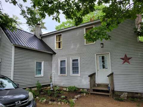 48 Gary Street, Paris, ME 04281