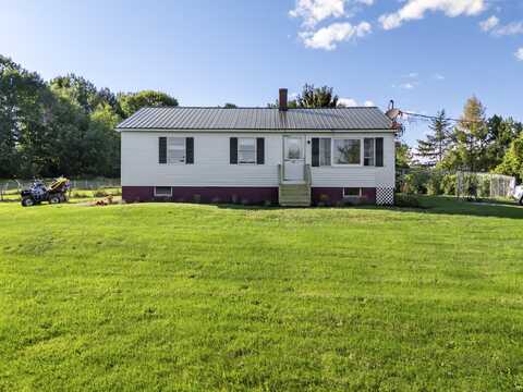 17 Howe Road, Fairfield, ME 04937