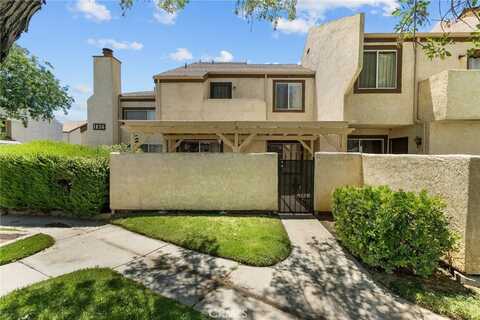 1836 E Avenue J2, Lancaster, CA 93535