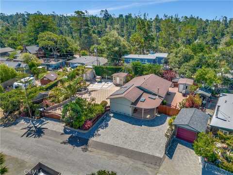 2751 Wilton Drive, Cambria, CA 93428