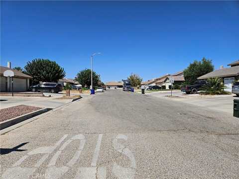 10736 Dove Court, Adelanto, CA 92301