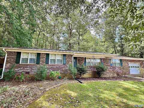 1808 Becky Lane, Scottsboro, AL 35769