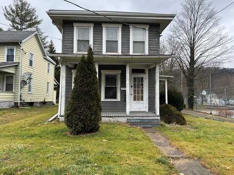 312 York Ave., Towanda, PA 18848